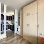 Spacieux, Climatise Avec Vue Mer, Piscine, Wifi Et Parking Prive A - Fr-1-647-29 Διαμέρισμα Μεντόν