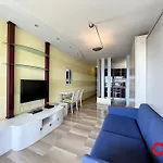 Διαμέρισμα Spacieux, Climatise Avec Vue Mer, Piscine, Wifi Et Parking Prive A - Fr-1-647-29 *